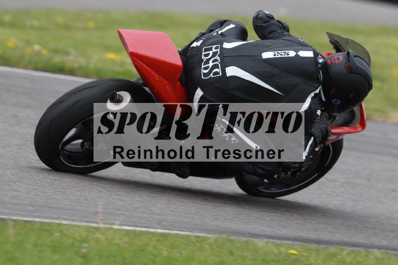 Archiv-2022/13 25.04.2022 Plüss Moto Sport ADR/Freies Fahren/14